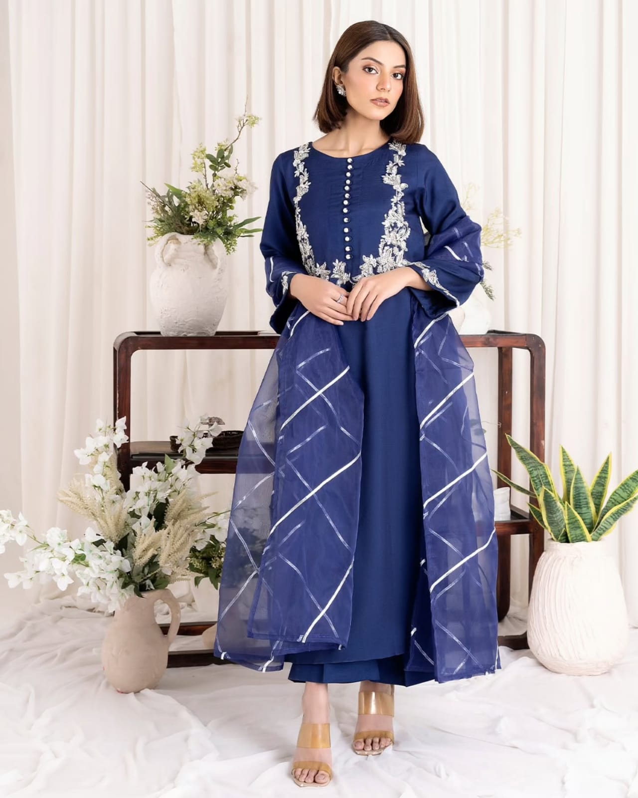 ILIANA NAVY BLUE- HEMEL SILK