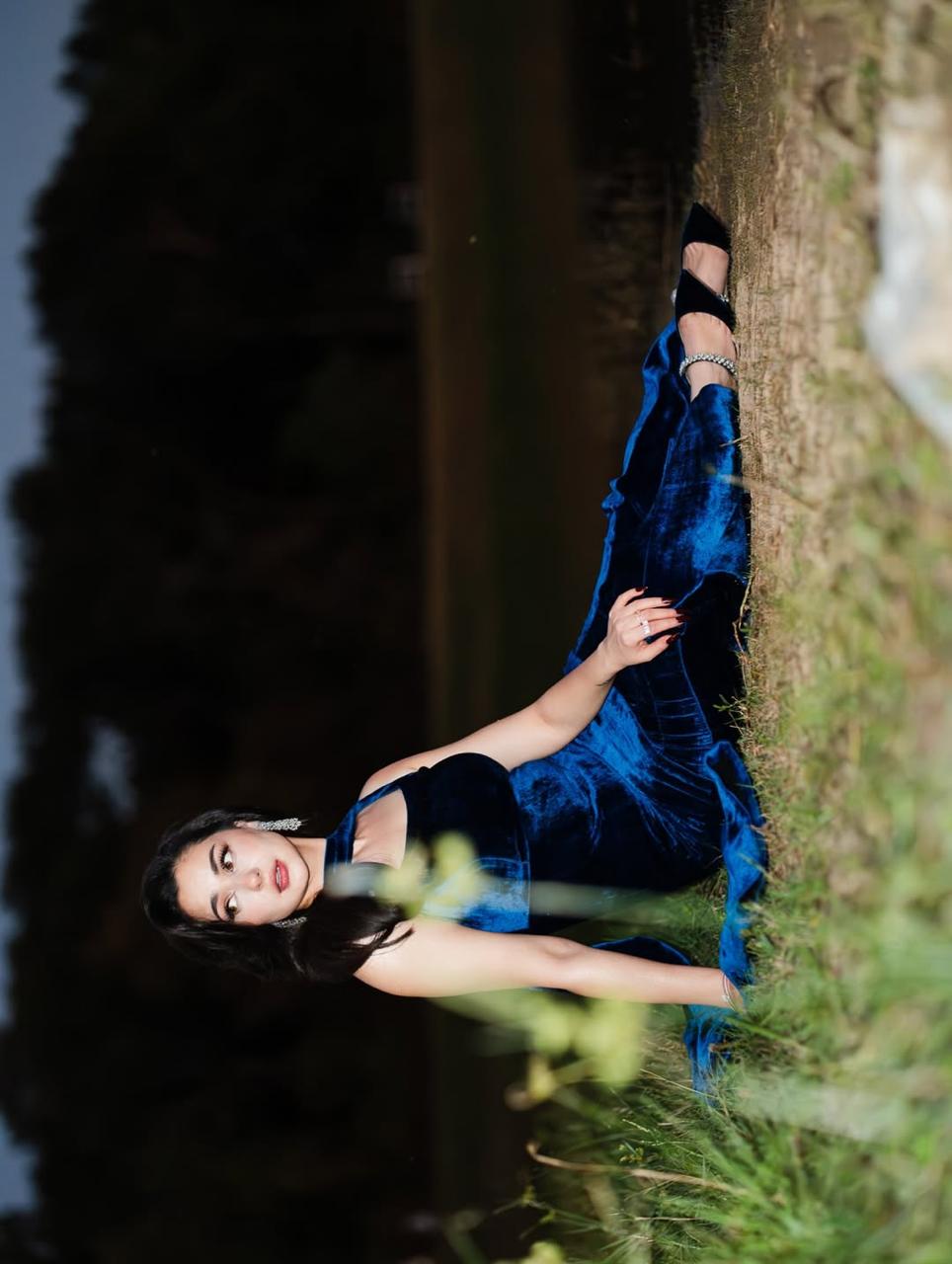 WA-HANI VELVET   STITCH