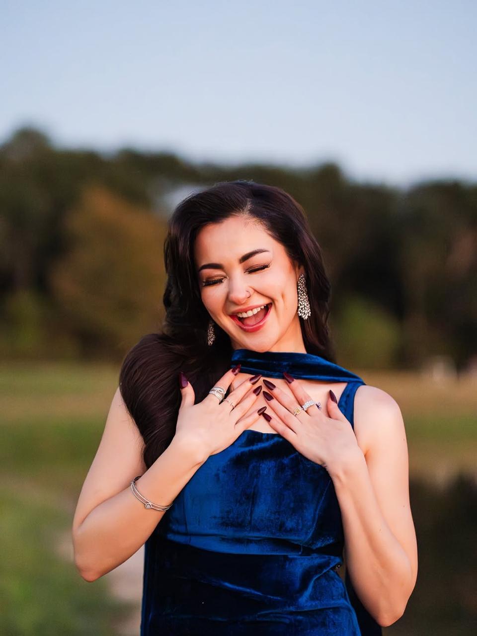 WA-HANI VELVET   STITCH