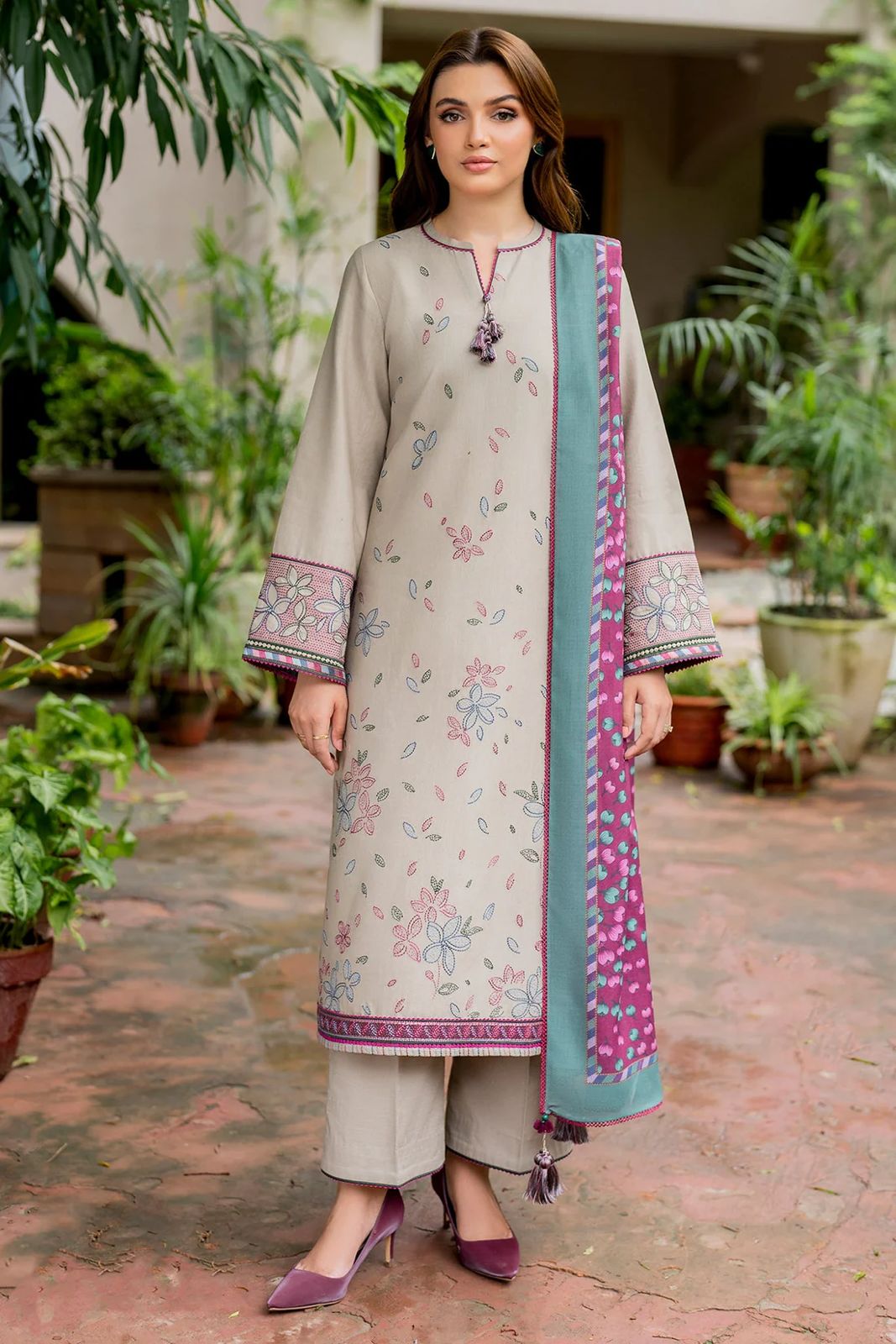 3PC EMBROIDERED DHANAK DRESS  WA-17 RP