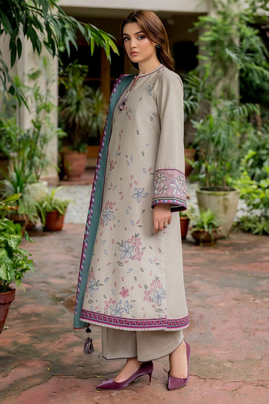 3PC EMBROIDERED DHANAK DRESS  WA-17 RP