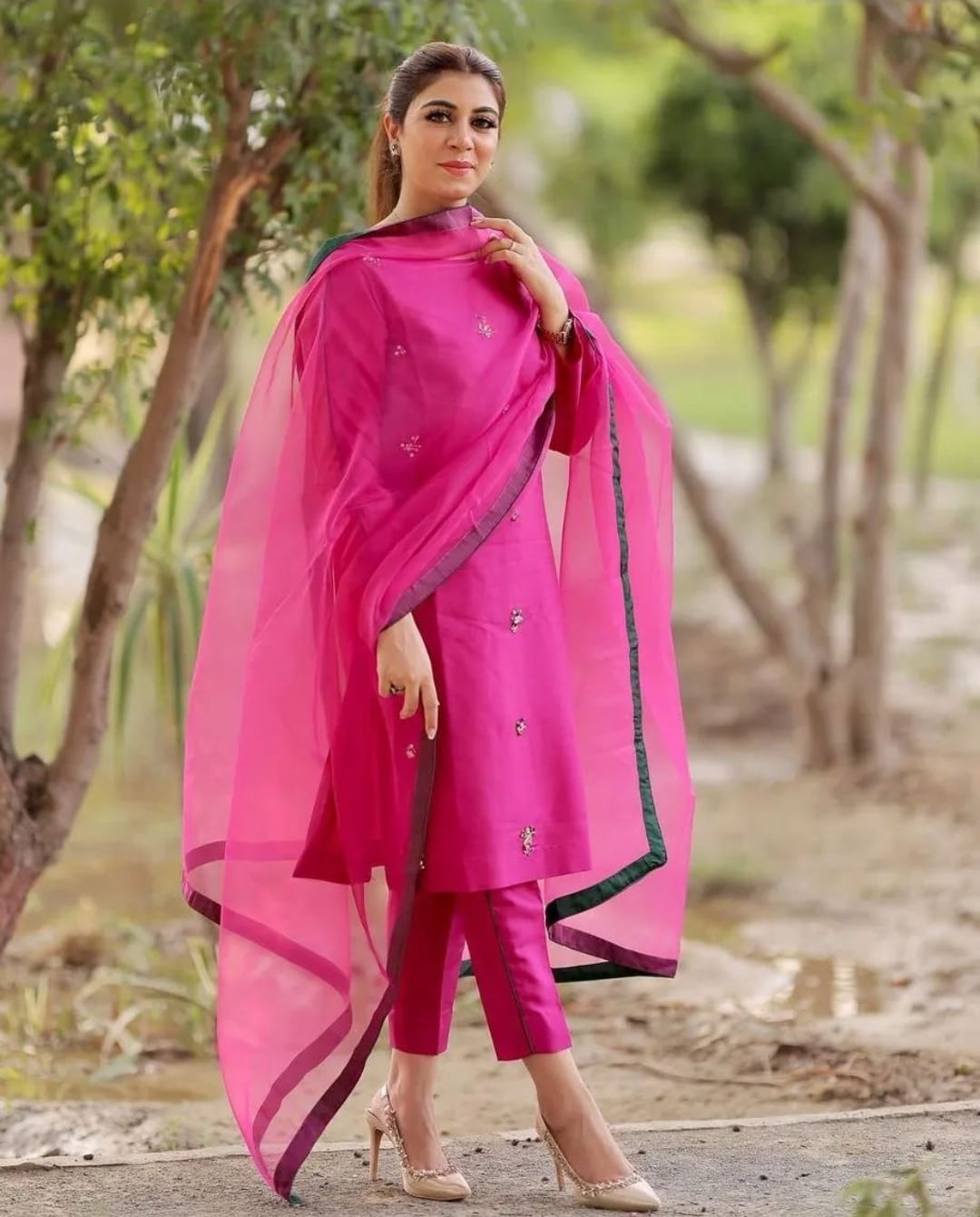 SAJAL- HEMEL SILK