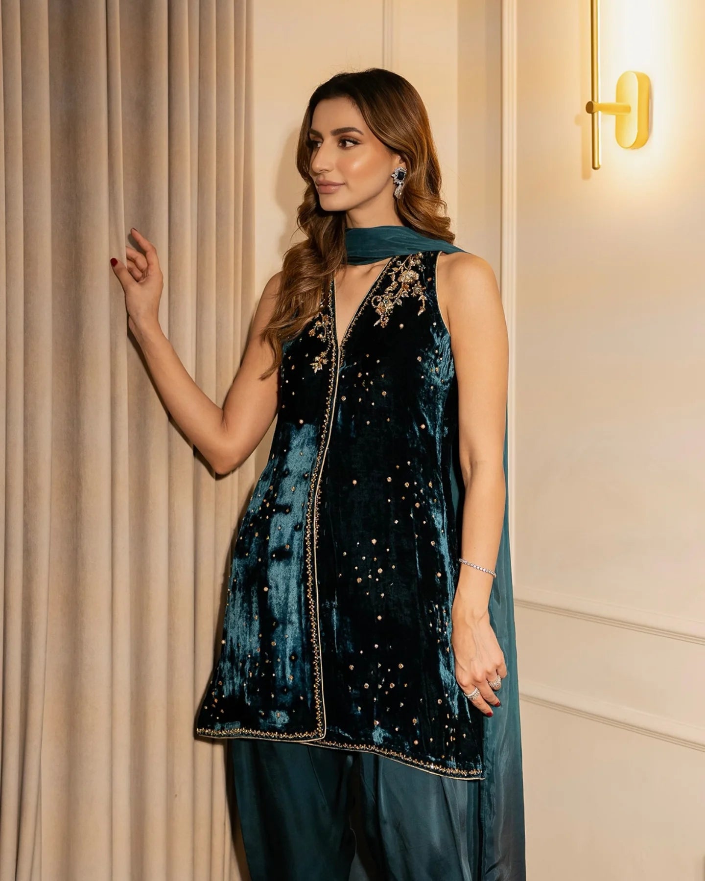 PAREEZAY VELVET - HEMEL SILK