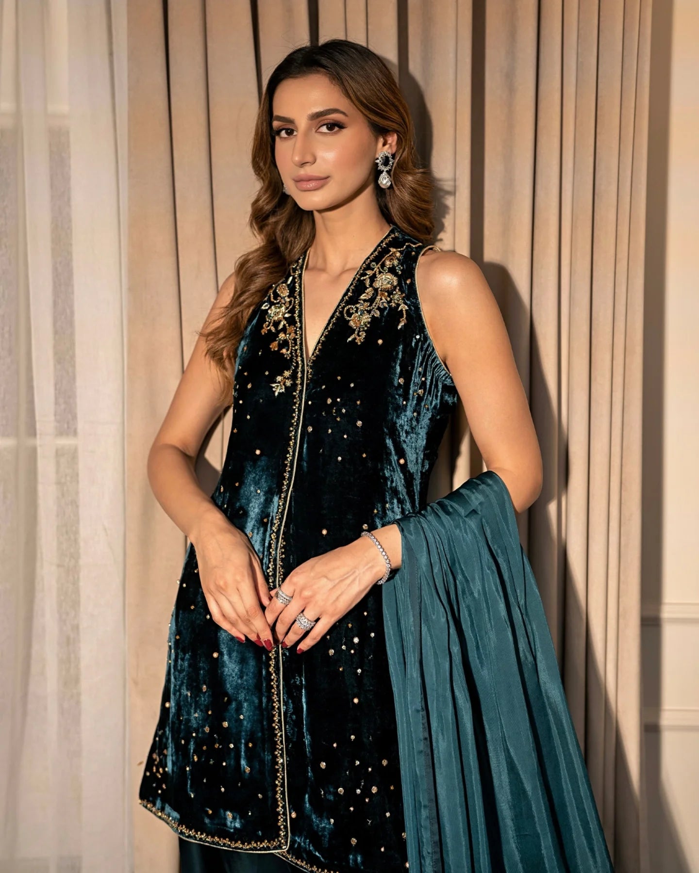 PAREEZAY VELVET - HEMEL SILK